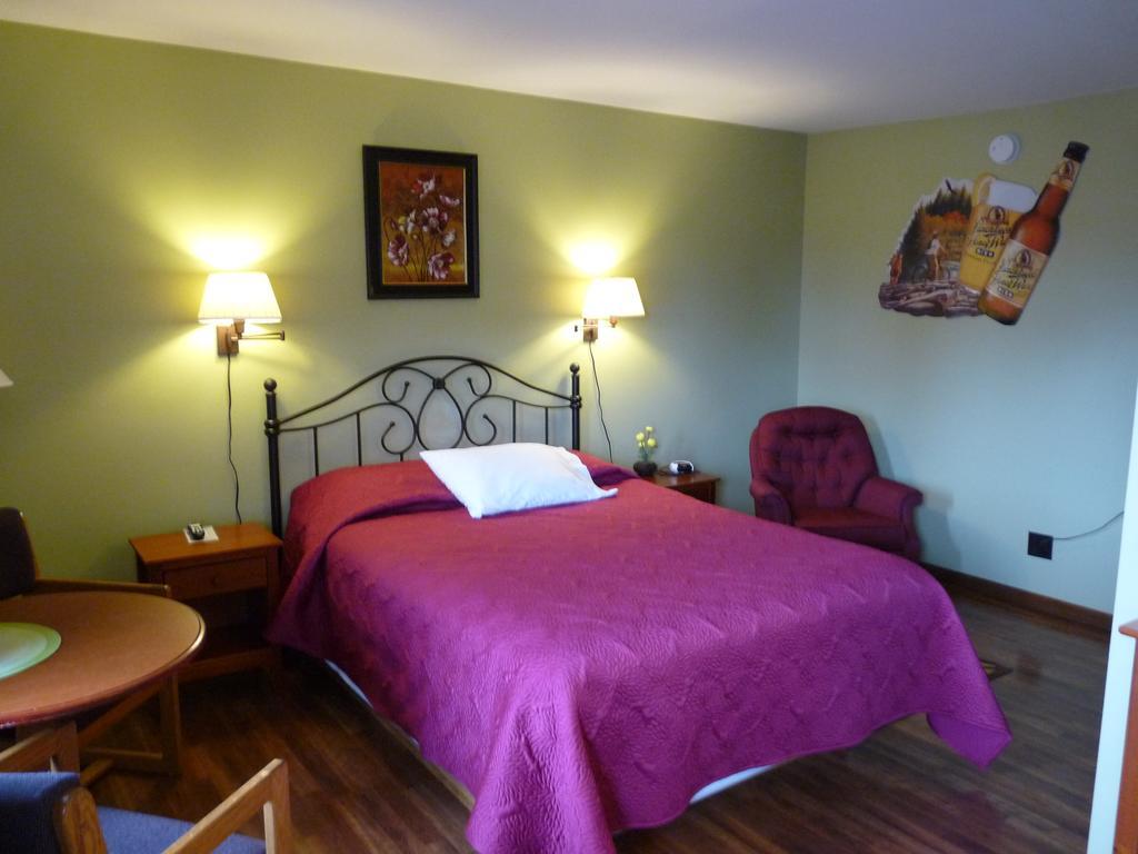 Country Villa Motel Tilden Bagian luar foto